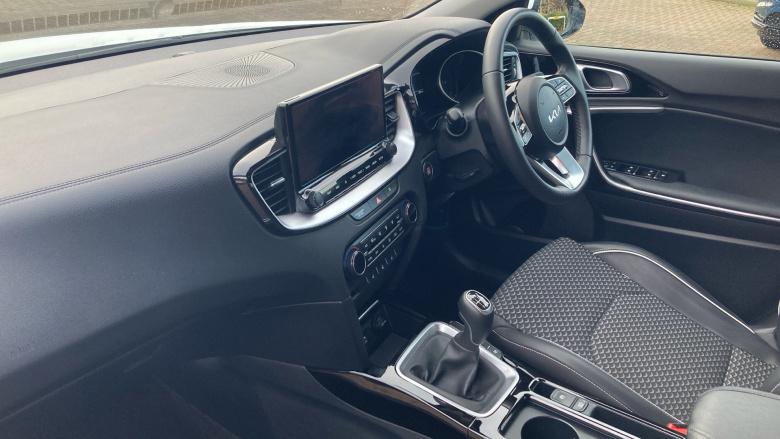 Kia Xceed 1.5T GDi ISG 138 3 5dr Petrol Hatchback